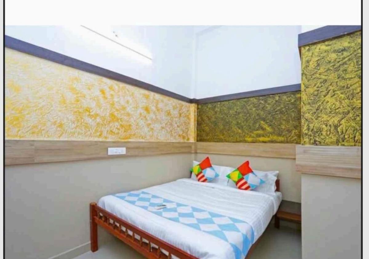 Moon Rooms Kochi Extérieur photo
